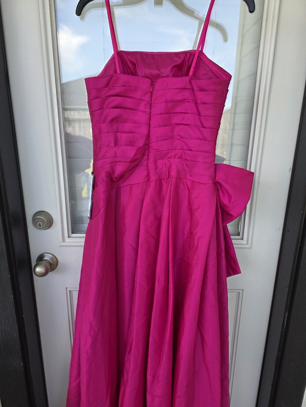 XSCAPE Fuchsia Satin Bow Gown Formal Evening Dress Sz 10 $319 Wedding Luxury - Picture 13 of 14